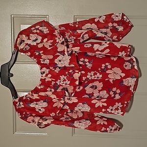 Hollister floral off or on shoulder blouse